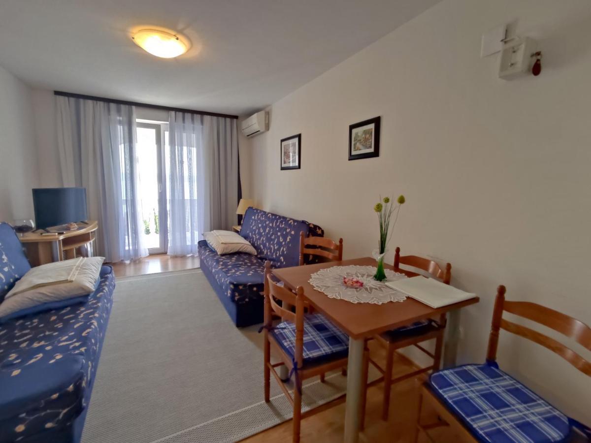Panaramico Superior Apartments Lili With Sea View In Dramalj Exteriér fotografie