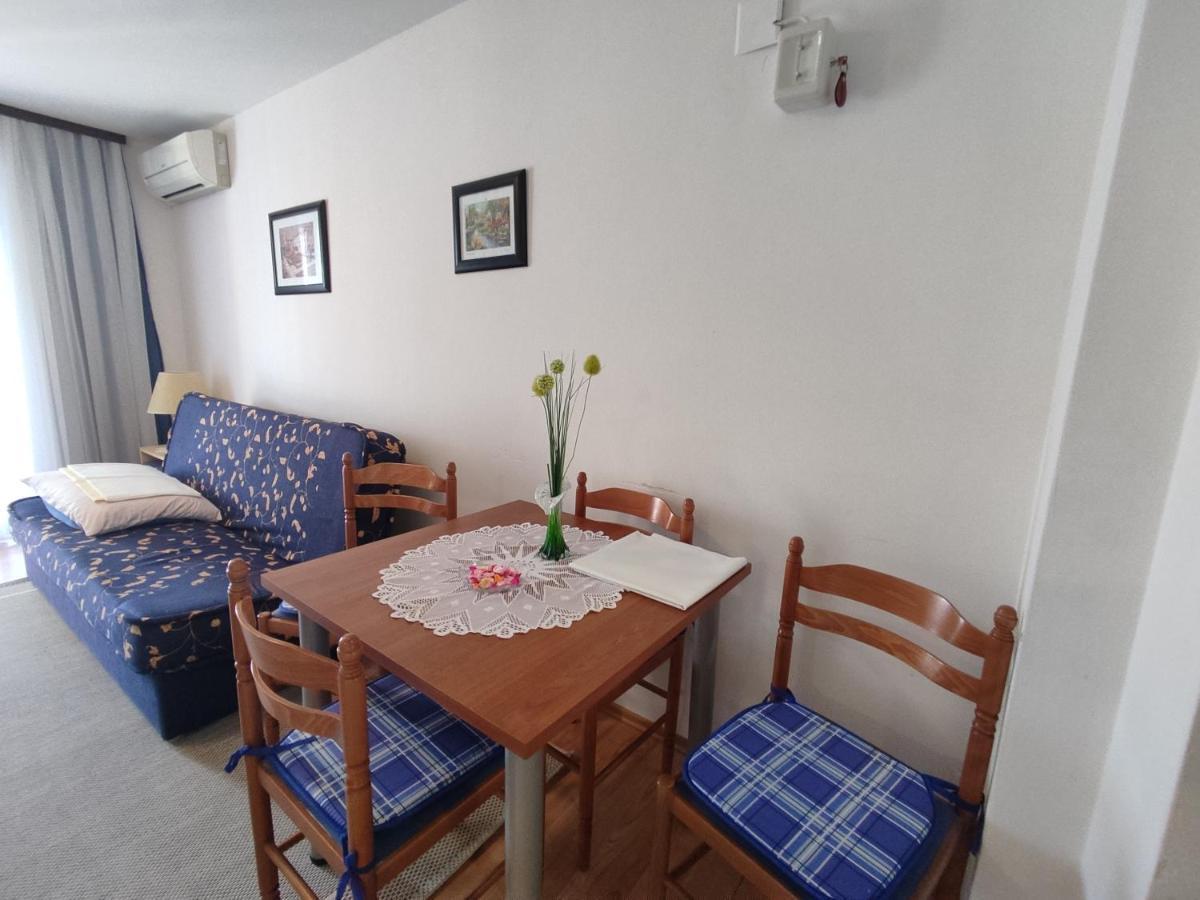 Panaramico Superior Apartments Lili With Sea View In Dramalj Exteriér fotografie